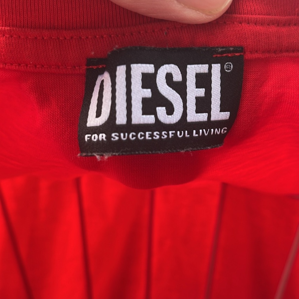 Diesel for successful, living T-shirt, size large - Picture 3 of 4
